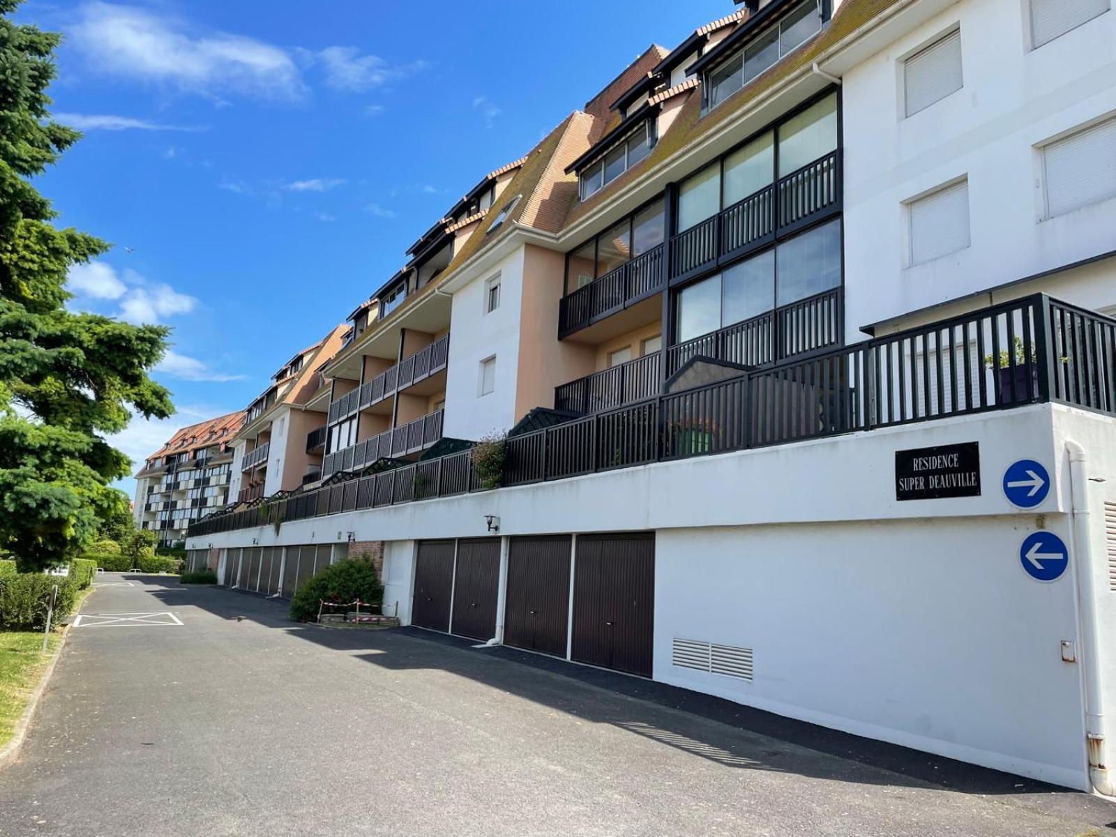 Super Deauville Appartement 2 Pieces Cosy Proche Plage Plein Sud Villers-sur-Mer Eksteriør bilde